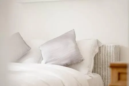 Modern 2Br Apt In Sandweiler With Terrace