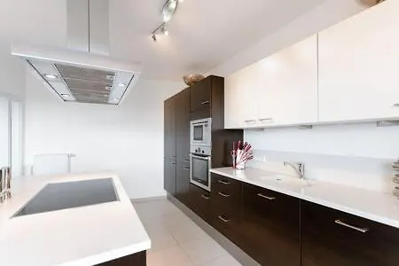 Modern 2Br Apt In Sandweiler With Terrace Apartment