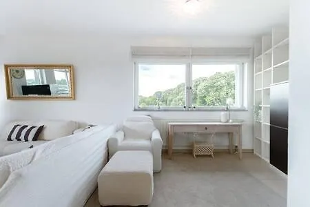 Modern 2Br Apt In Sandweiler With Terrace 0*,
