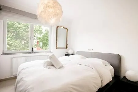 Modern 2Br Apt In Sandweiler With Terrace Apartment